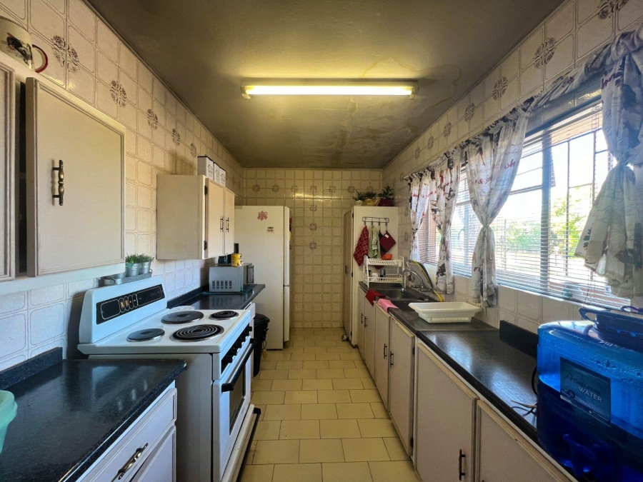 2 Bedroom Property for Sale in Baillie Park North West